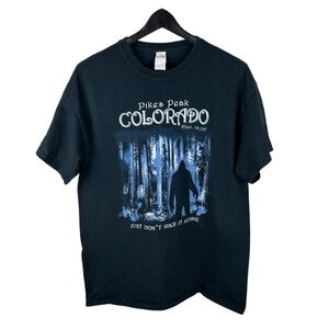 Mens Y2K Pikes Peaks Colorado Big Foot Tourist Graphic Shirt Size L